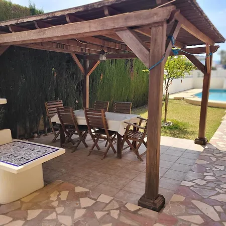 Casa de Férias Laura *